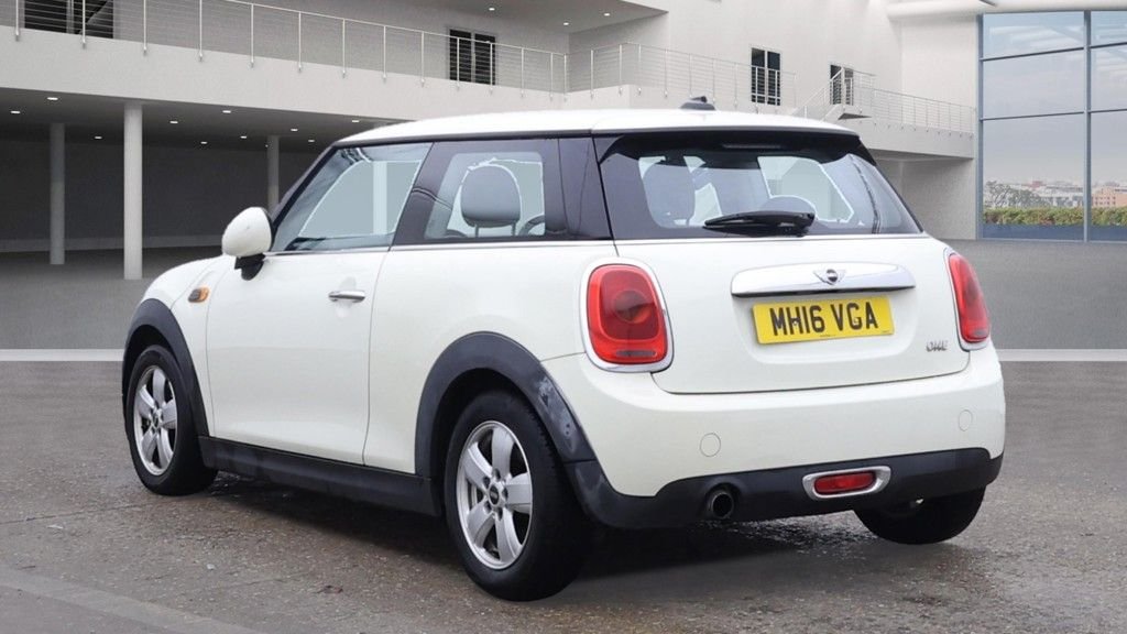 Used MINI Hatch 2016 for sale - 76132652: Photo 6