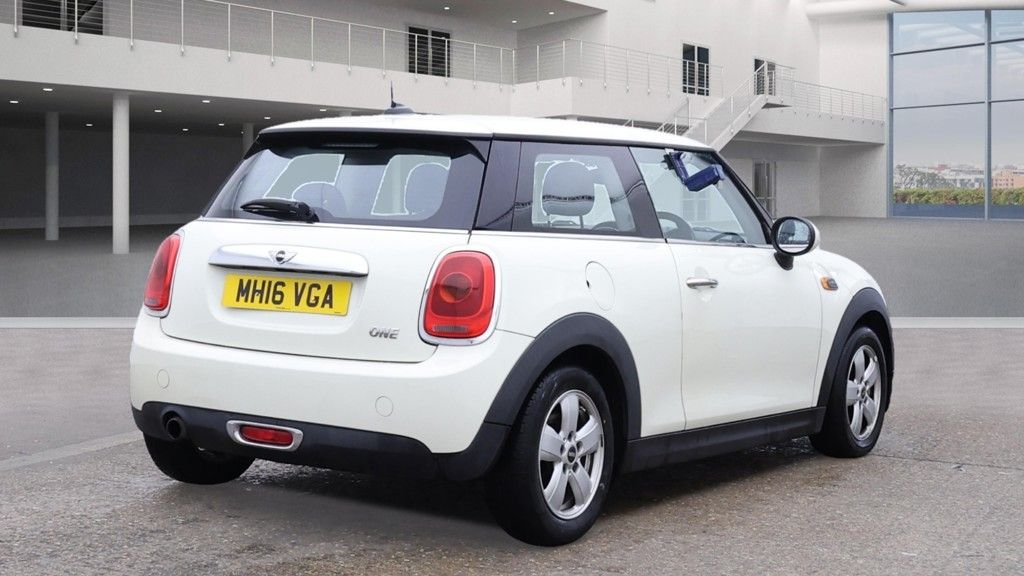 Used MINI Hatch 2016 for sale - 76132652: Photo 7