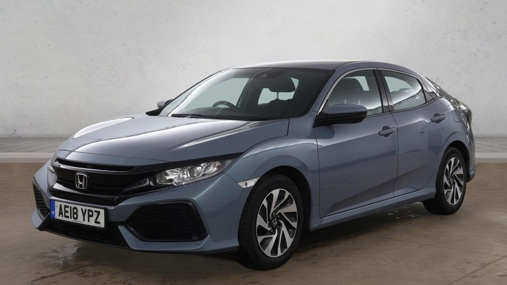 Used Honda Civic 2018 for sale - 78030543: Photo 5
