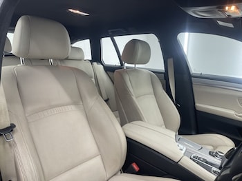 Used BMW 5 Series 2016 for sale - 75596355: Photo