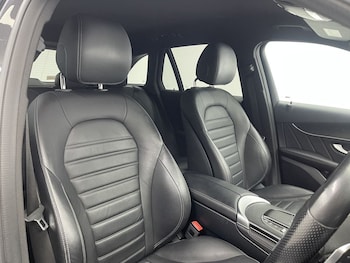 Used Mercedes-Benz GLC 2020 for sale - 76803770: Photo