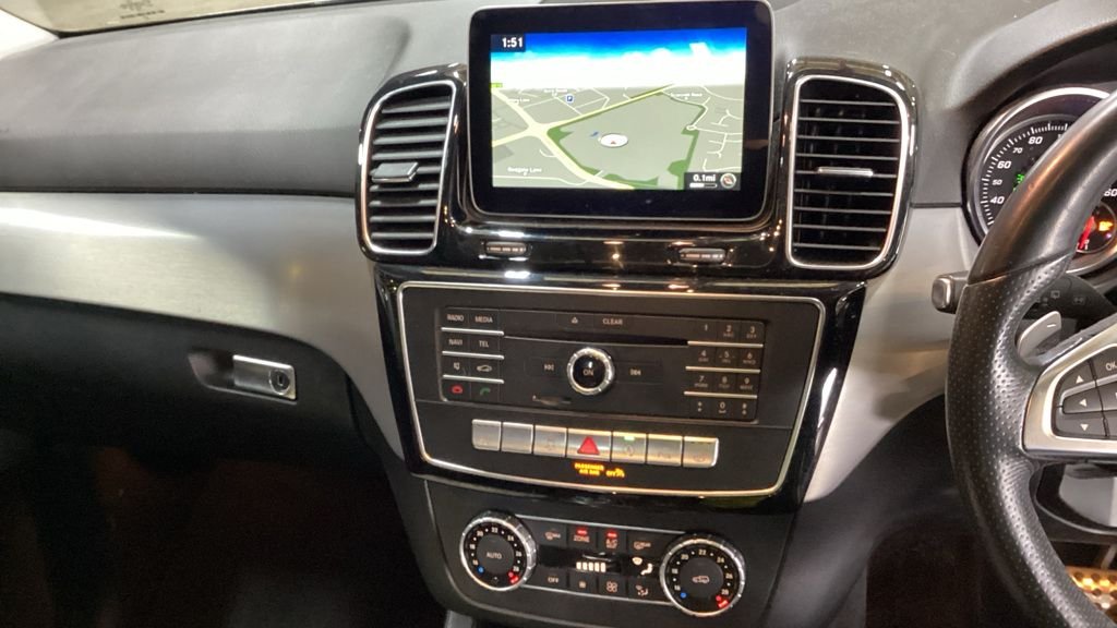 Used Mercedes-Benz GLE 2018 for sale - 77693418: Photo 3