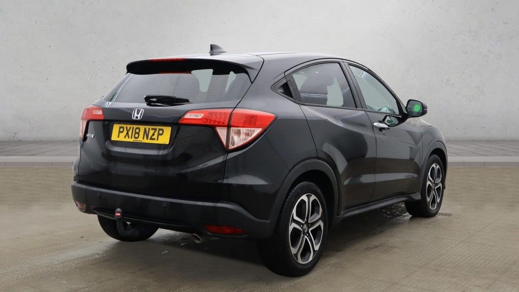 Used Honda HR-V 2018 for sale - 77205386: Photo 7