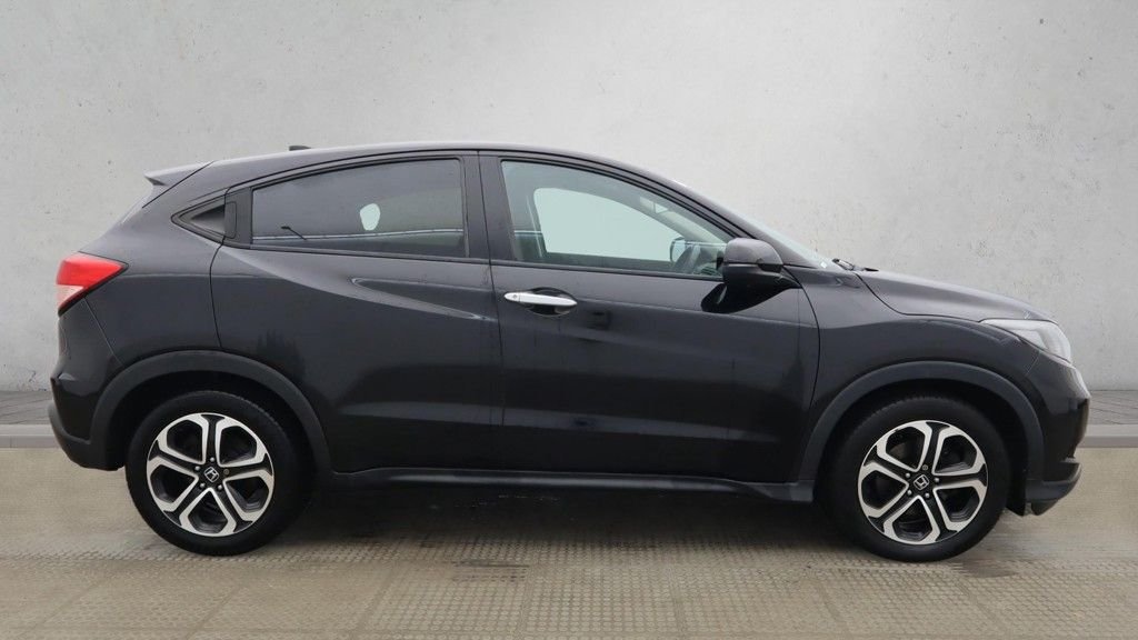 Used Honda HR-V 2018 for sale - 77205386: Photo 8