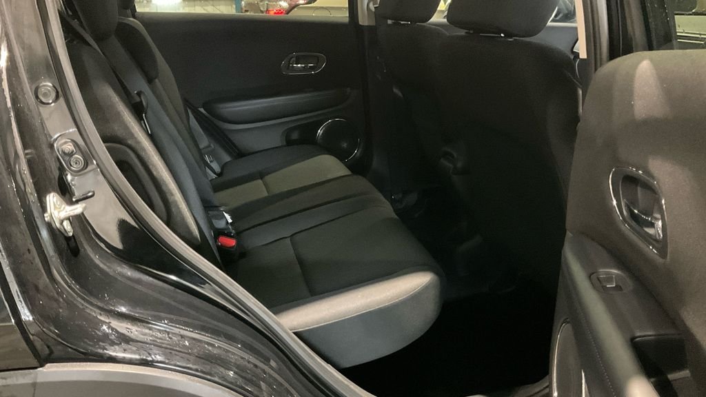 Used Honda HR-V 2018 for sale - 77205386: Photo 9