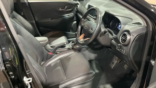 Used Hyundai KONA 2018 for sale - 77056392: Photo 11