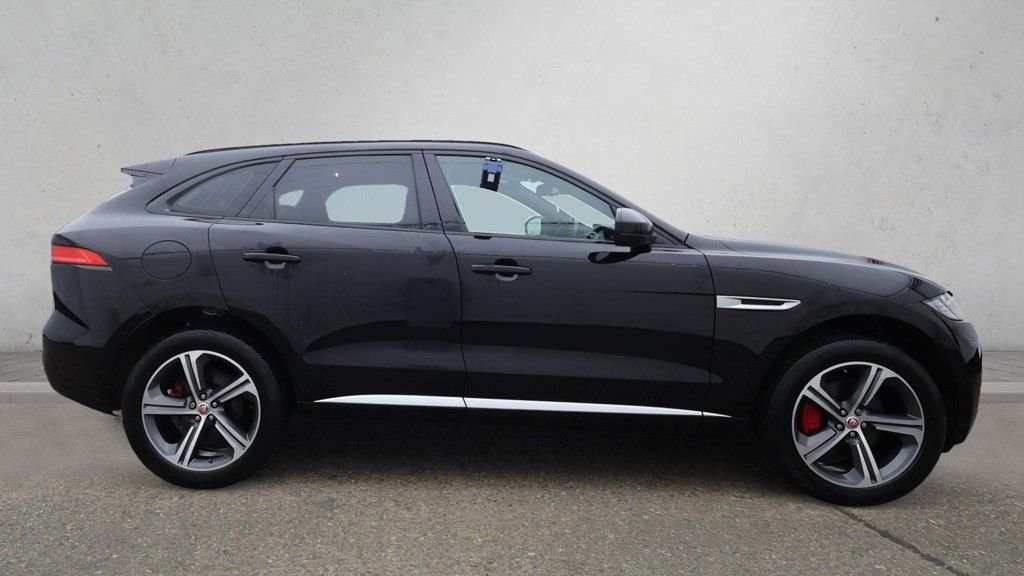 Used Jaguar F-Pace 2017 for sale - 76711262: Photo 8
