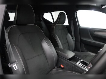 Used Volvo XC40 2020 for sale - 79584946: Photo