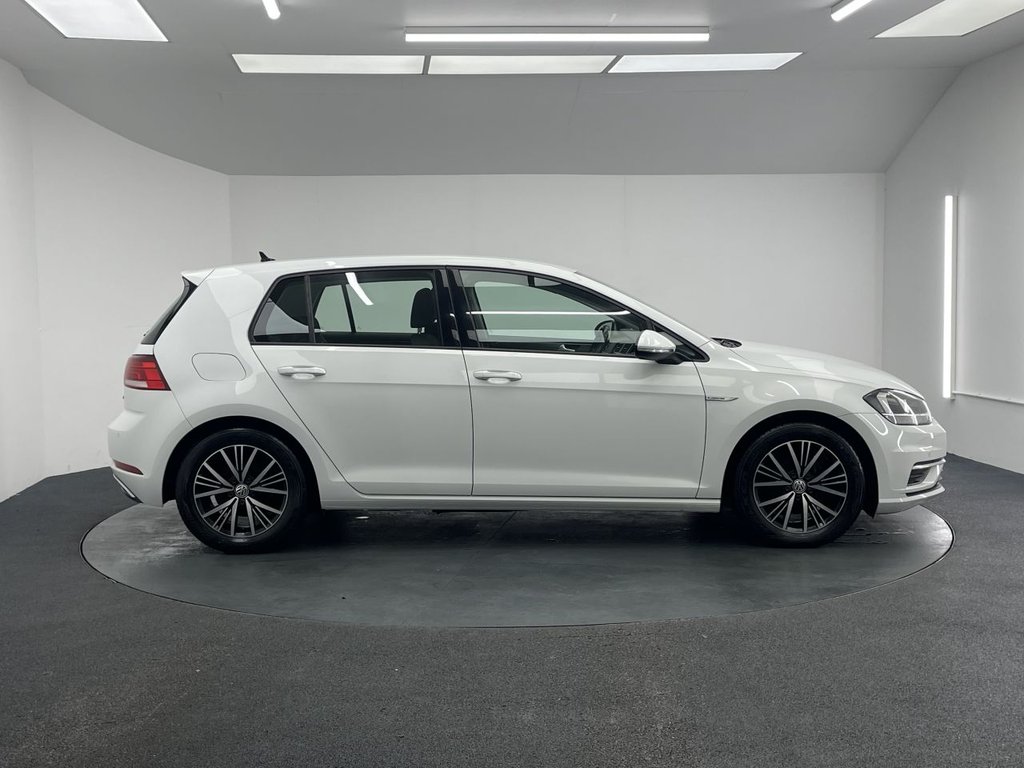 Used Volkswagen Golf 2018 for sale - 77263929: Photo 13
