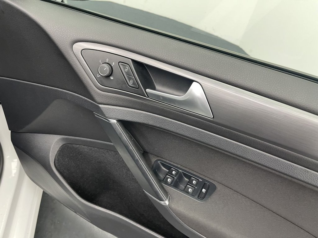 Used Volkswagen Golf 2018 for sale - 77263929: Photo 18