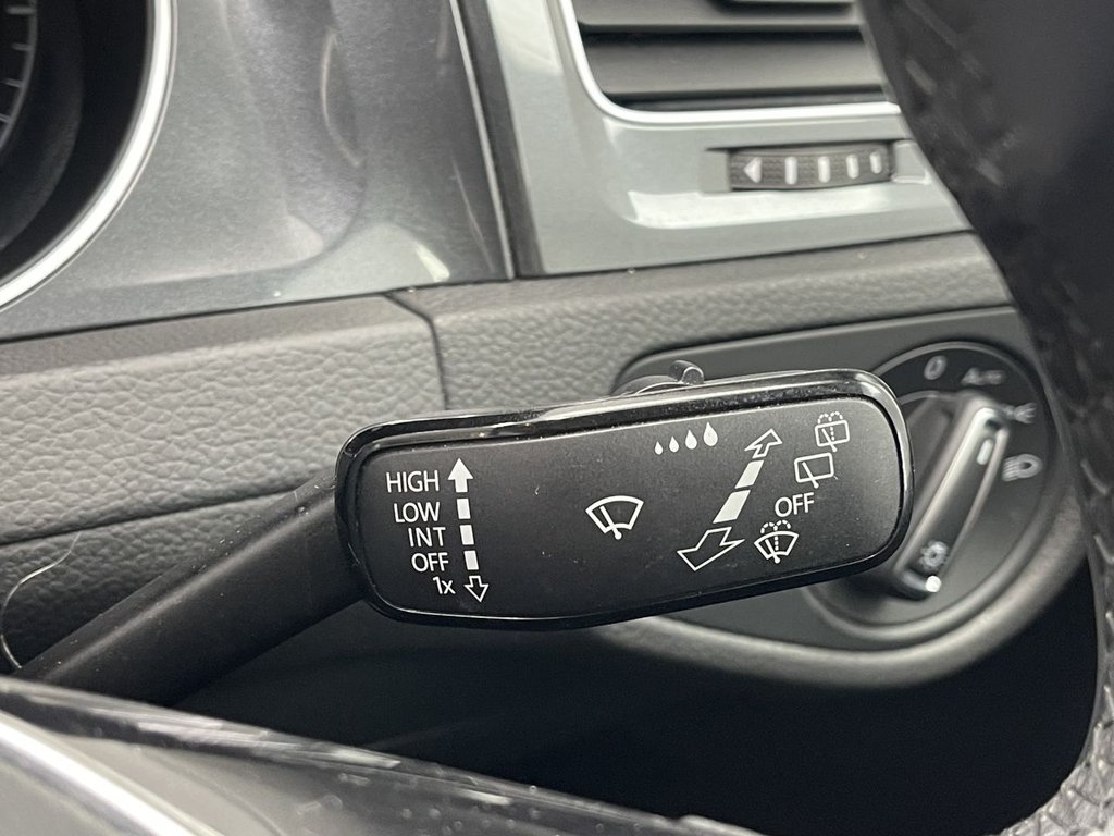 Used Volkswagen Golf 2018 for sale - 77263929: Photo 22