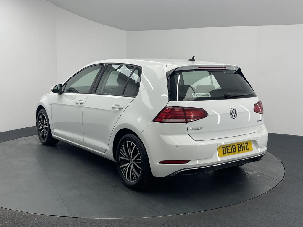 Used Volkswagen Golf 2018 for sale - 77263929: Photo 9
