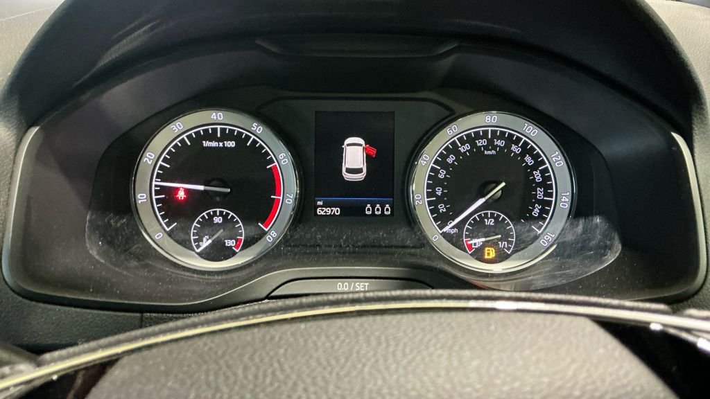 Used Skoda Karoq 2022 for sale - 77976297: Photo 8