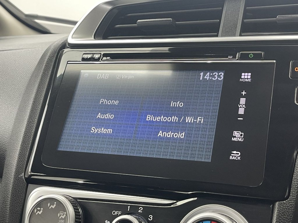 Used Honda Jazz 2016 for sale - 76570345: Photo 30