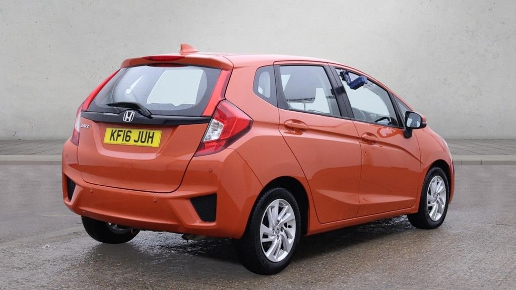 Used Honda Jazz 2016 for sale - 76570345: Photo 7