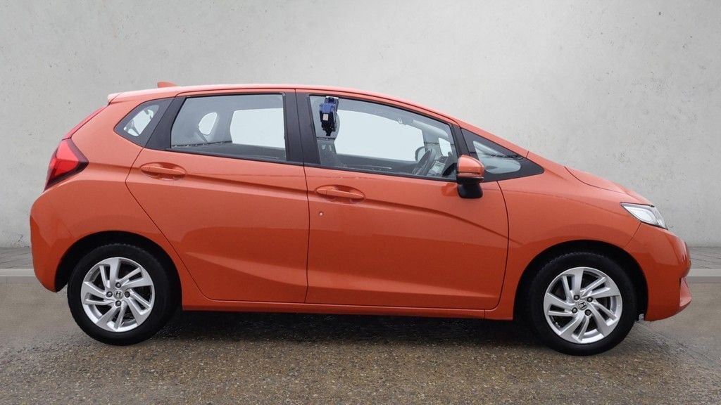 Used Honda Jazz 2016 for sale - 76570345: Photo 8