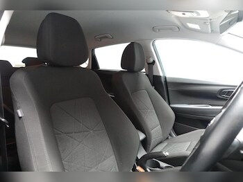 Used Hyundai BAYON 2021 for sale - 79584955: Photo