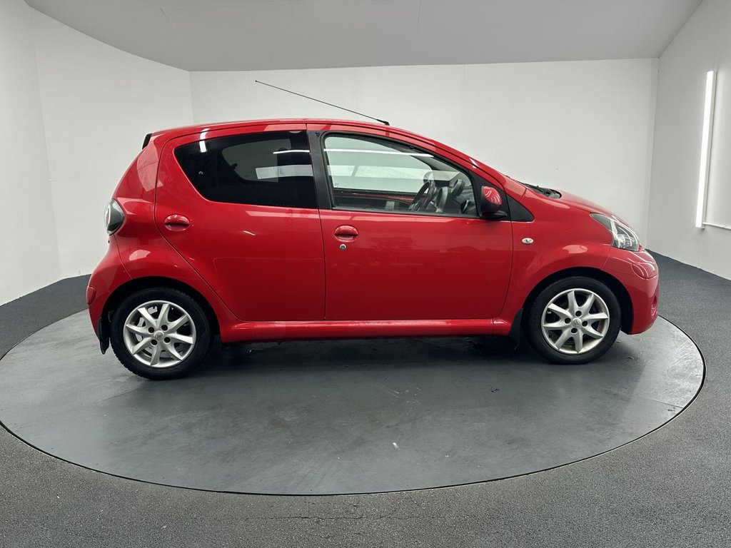 Used Toyota AYGO 2014 for sale - 77967005: Photo 11