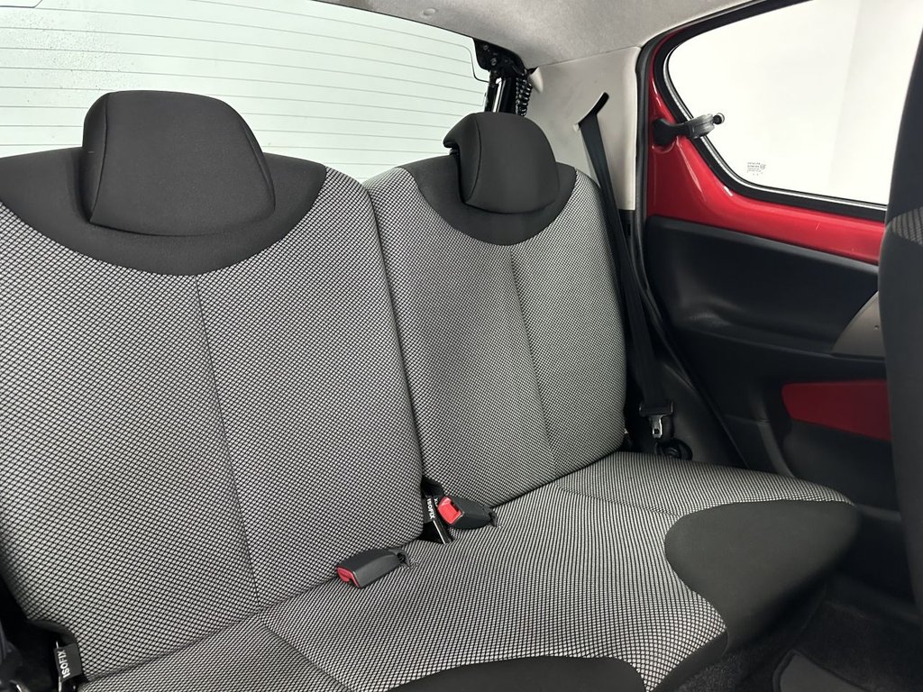 Used Toyota AYGO 2014 for sale - 77967005: Photo 12