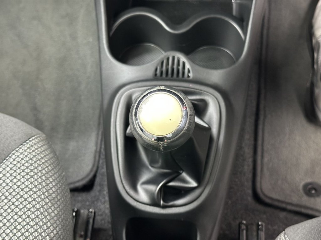 Used Toyota AYGO 2014 for sale - 77967005: Photo 16