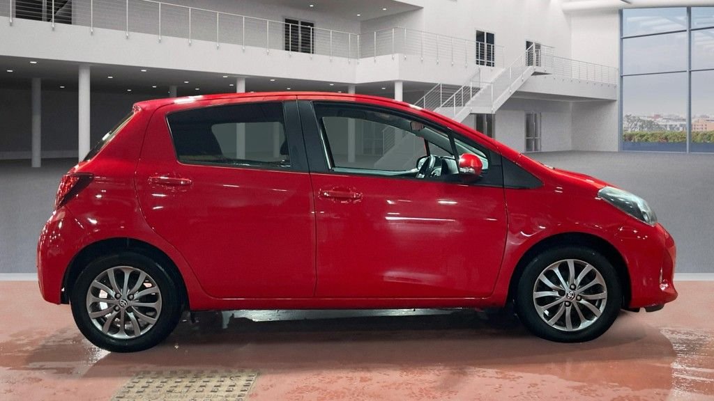 Used Toyota Yaris 2016 for sale - 76711233: Photo 8