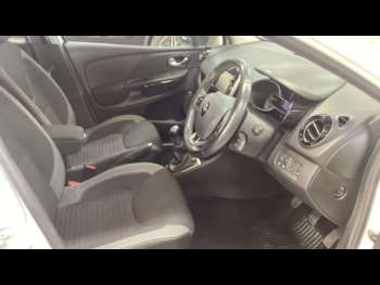 Used Renault Clio 2016 for sale - 74942460: Photo