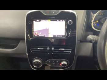 Used Renault Clio 2016 for sale - 74942460: Photo