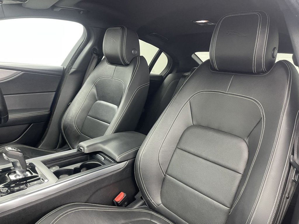 Used Jaguar XE 2019 for sale - 75801387: Photo 14