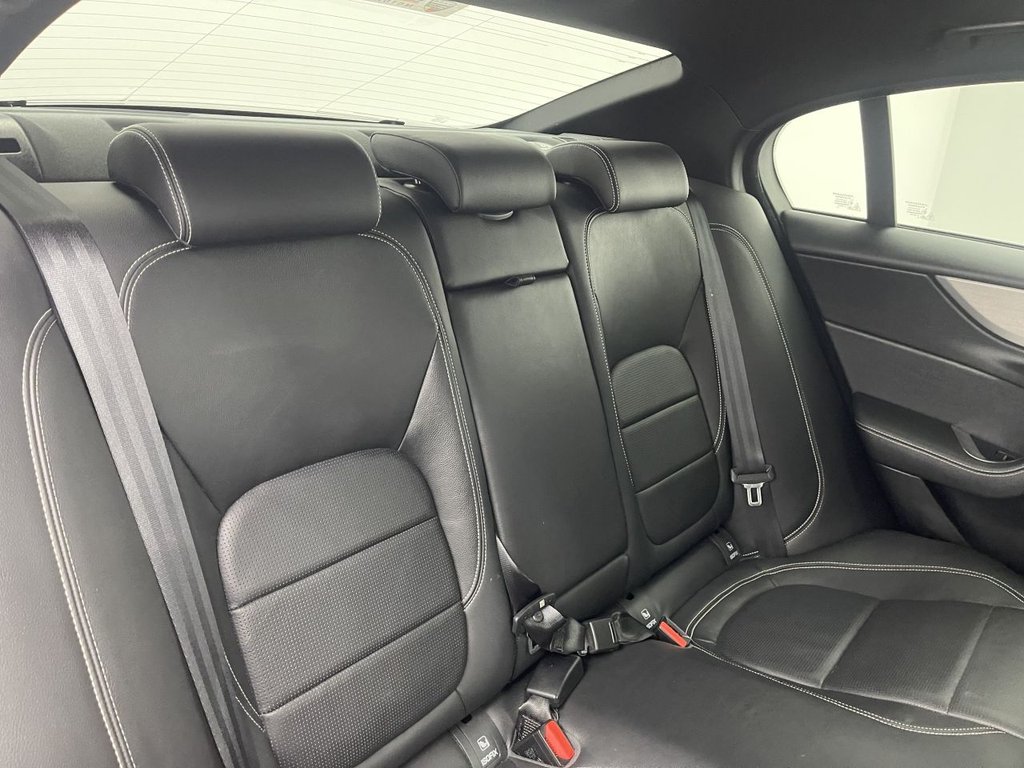 Used Jaguar XE 2019 for sale - 75801387: Photo 17