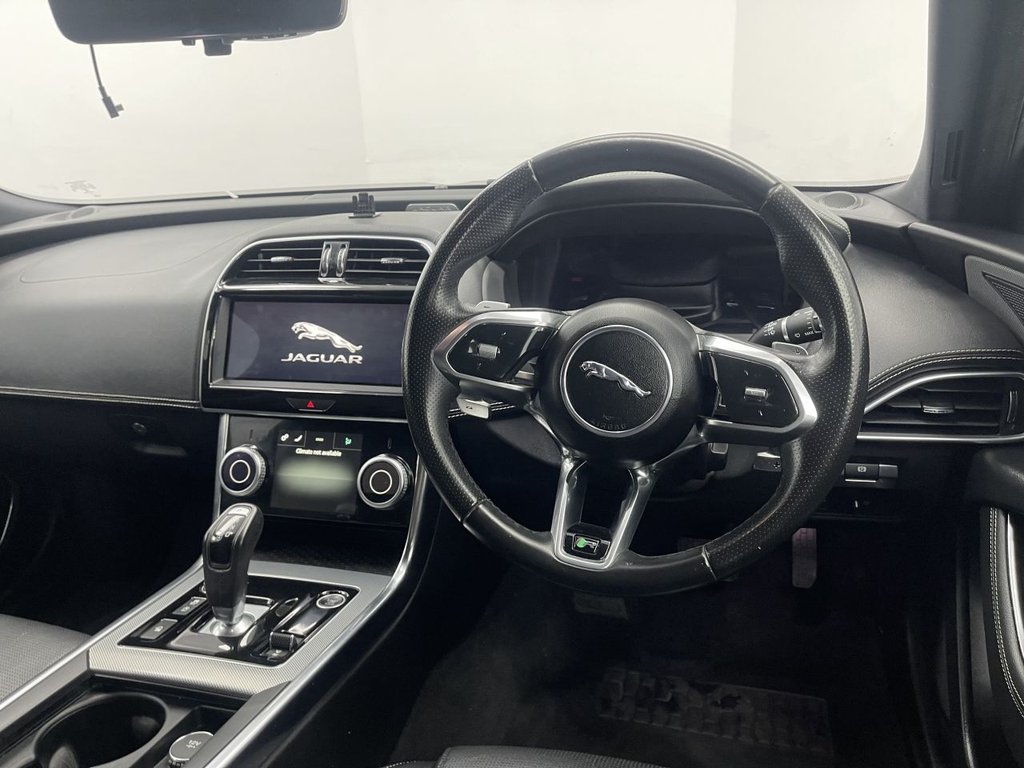 Used Jaguar XE 2019 for sale - 75801387: Photo 19