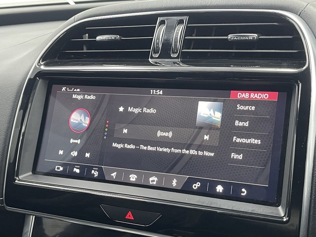 Used Jaguar XE 2019 for sale - 75801387: Photo 29