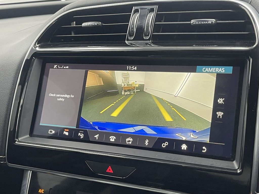Used Jaguar XE 2019 for sale - 75801387: Photo 31