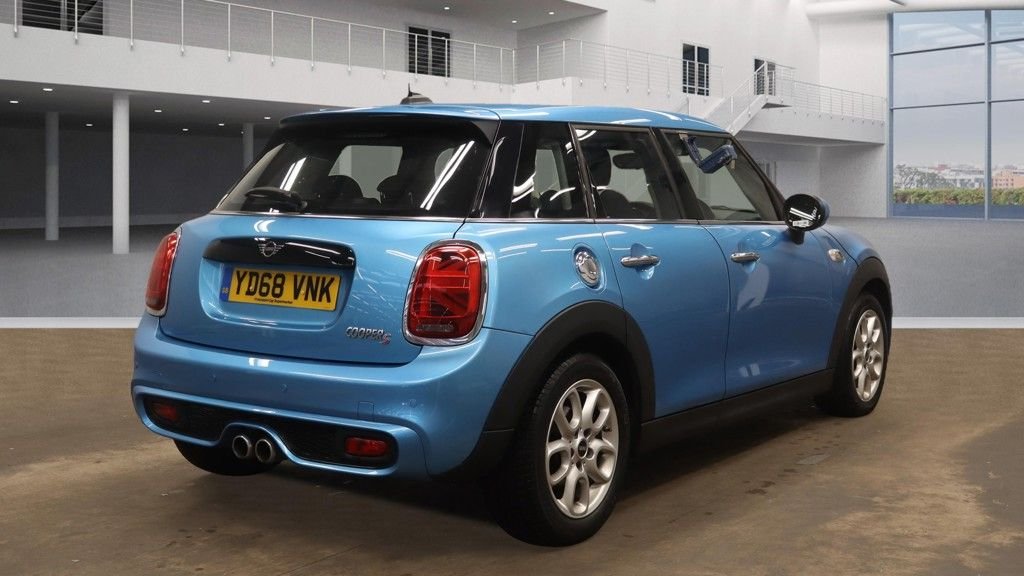 Used MINI Hatch 2018 for sale - 76132607: Photo 7
