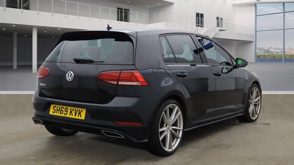 Used Volkswagen Golf 2019 for sale - 76731274: Photo 16