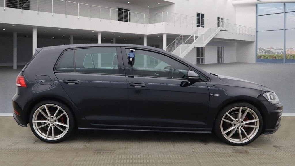 Used Volkswagen Golf 2019 for sale - 76731274: Photo 17