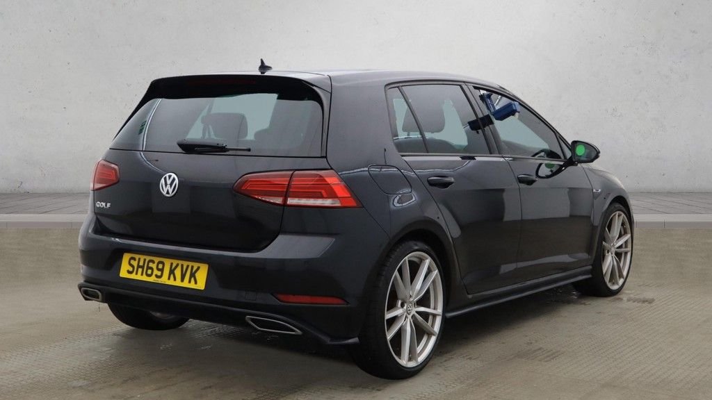 Used Volkswagen Golf 2019 for sale - 76731274: Photo 4
