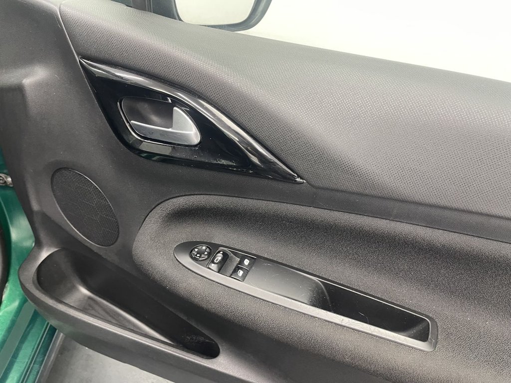 Used DS Automobiles DS 3 2017 for sale - 77747903: Photo 18