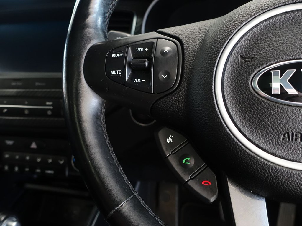 Used Kia Carens 2017 for sale - 77026767: Photo 25