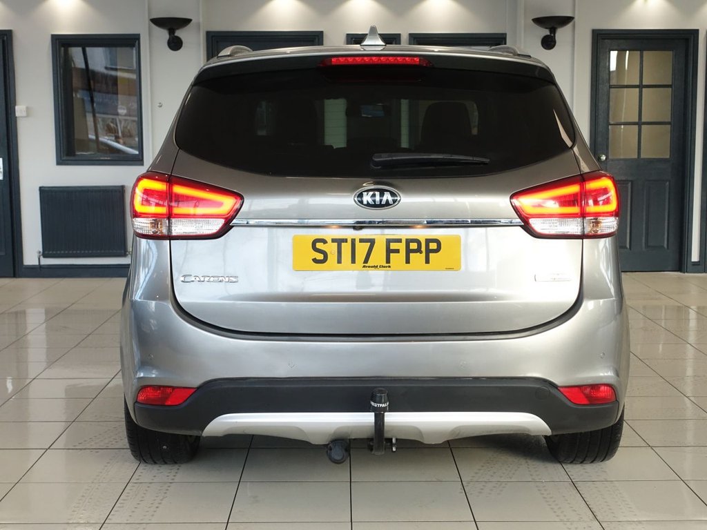Used Kia Carens 2017 for sale - 77026767: Photo 8