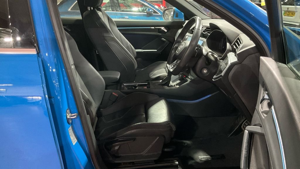 Used Audi Q3 2019 for sale - 77507836: Photo 2