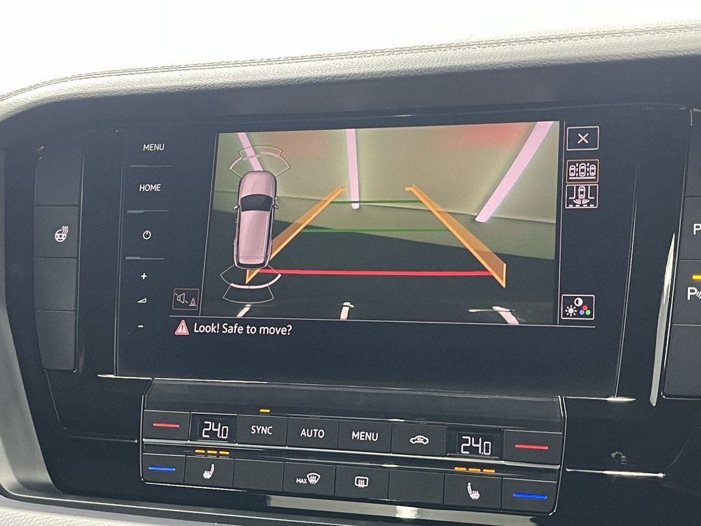 Used Volkswagen Touareg 2018 for sale - 77408077: Photo 33