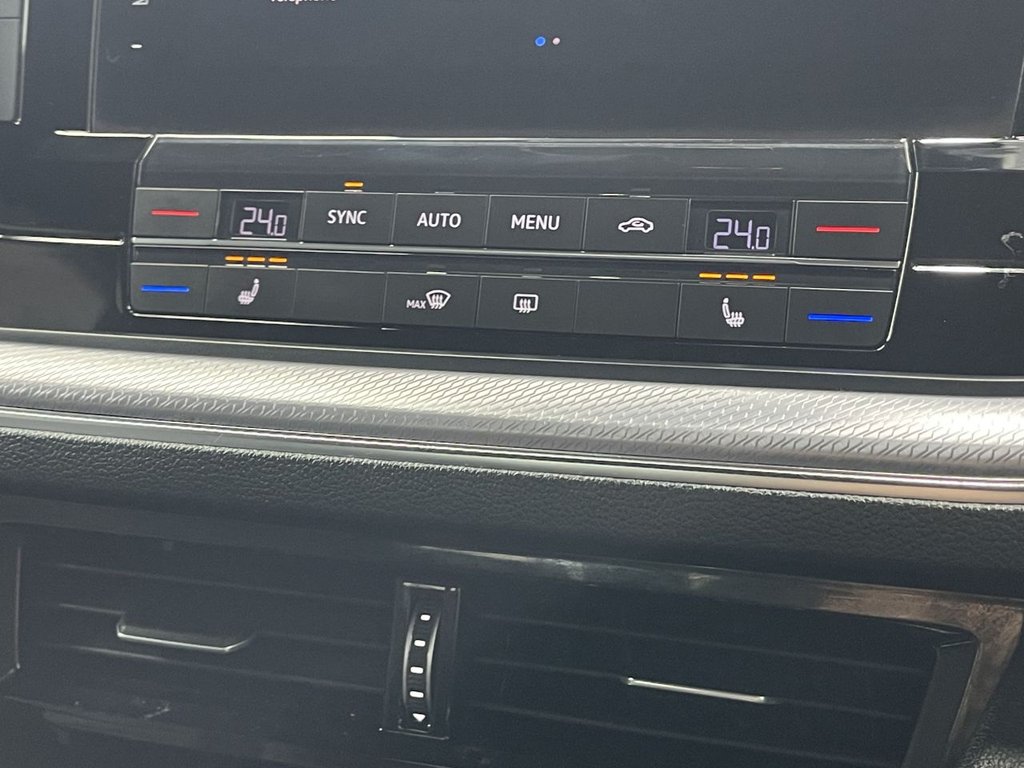 Used Volkswagen Touareg 2018 for sale - 77408077: Photo 34