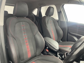 Used BMW 2 Series 2015 for sale - 79584363: Photo