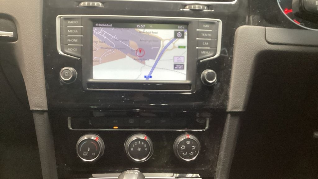 Used Volkswagen Golf 2016 for sale - 76731242: Photo 17