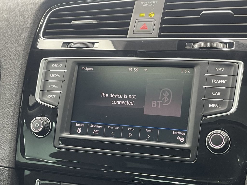 Used Volkswagen Golf 2016 for sale - 76731242: Photo 30