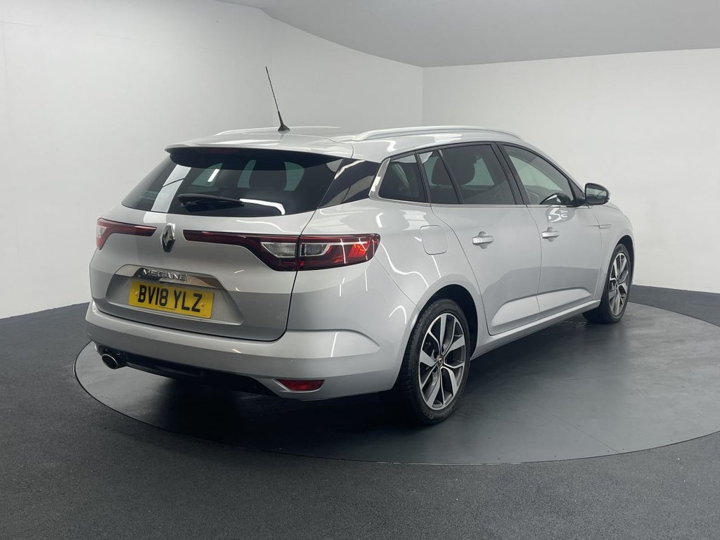 Used Renault Megane 2018 for sale - 76132595: Photo 11