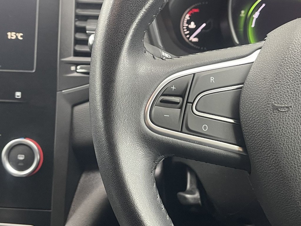 Used Renault Megane 2018 for sale - 76132595: Photo 23