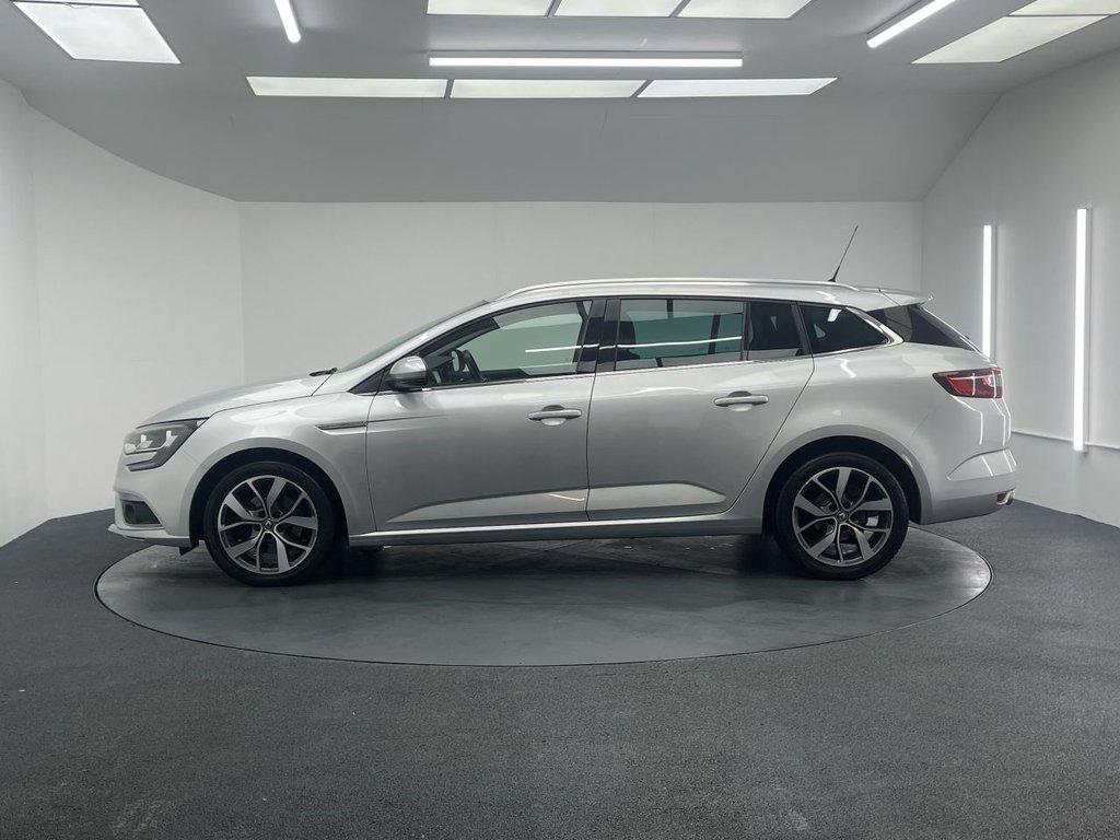 Used Renault Megane 2018 for sale - 76132595: Photo 7