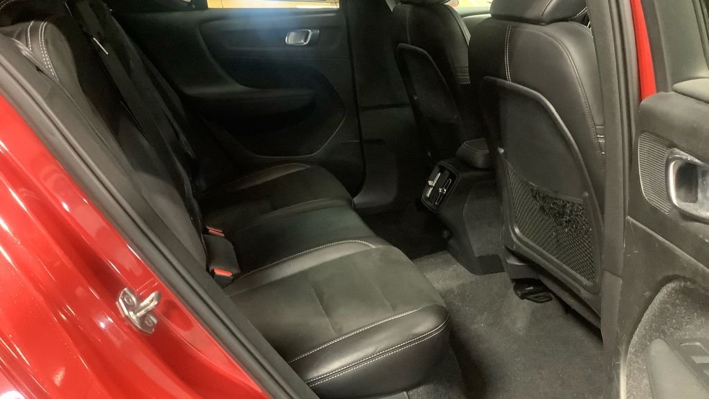 Used Volvo XC40 2019 for sale - 76900514: Photo 9