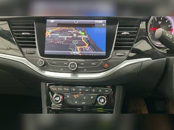 Used Vauxhall Astra 2018 for sale - 79742989: Photo